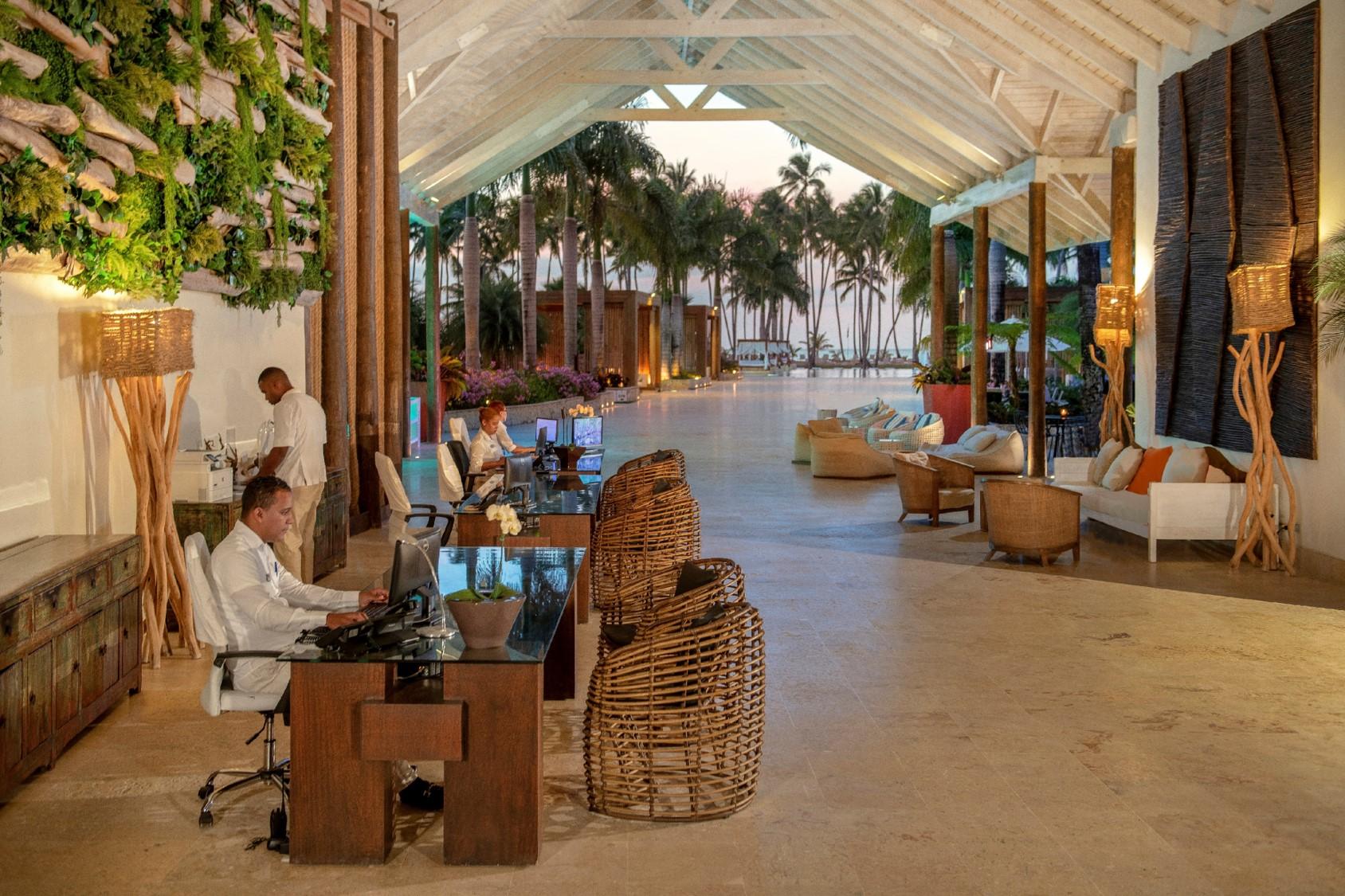 Viva V Samana By Wyndham, A Trademark Adults All Inclusive Лас-Терренас Екстер'єр фото Lobby at the Hard Rock Hotel & Casino Punta Cana