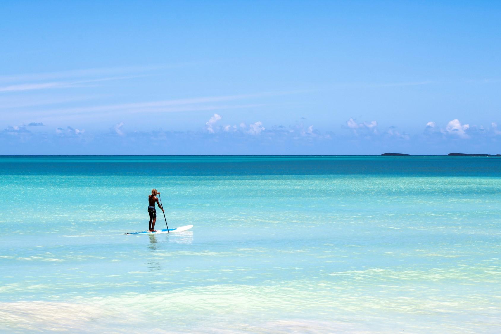 Viva V Samana By Wyndham, A Trademark Adults All Inclusive Лас-Терренас Екстер'єр фото Stand-up paddleboarding in the Bahamas