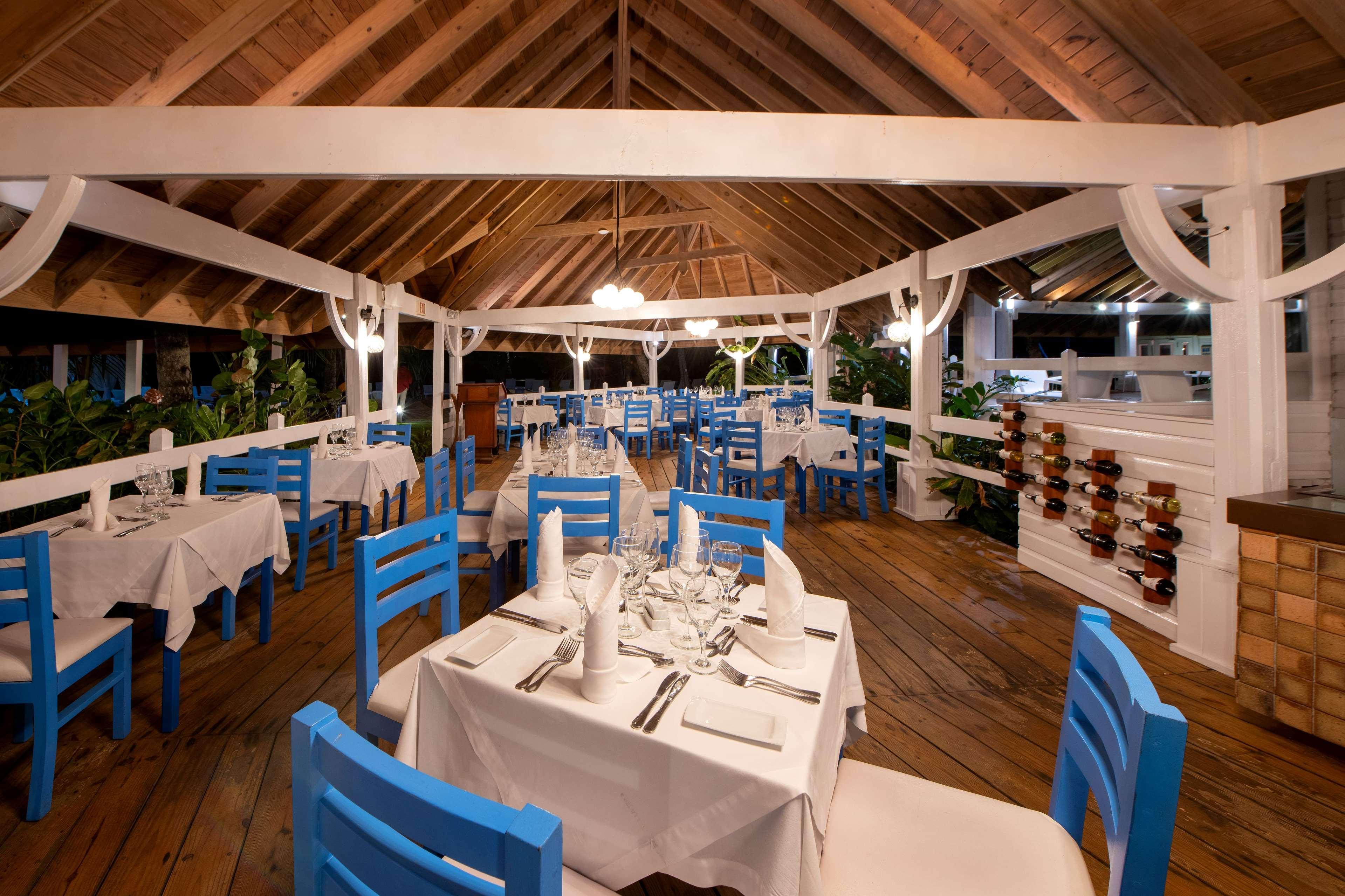 Viva V Samana By Wyndham, A Trademark Adults All Inclusive Лас-Терренас Екстер'єр фото Restaurant at Sandals Halcyon Beach