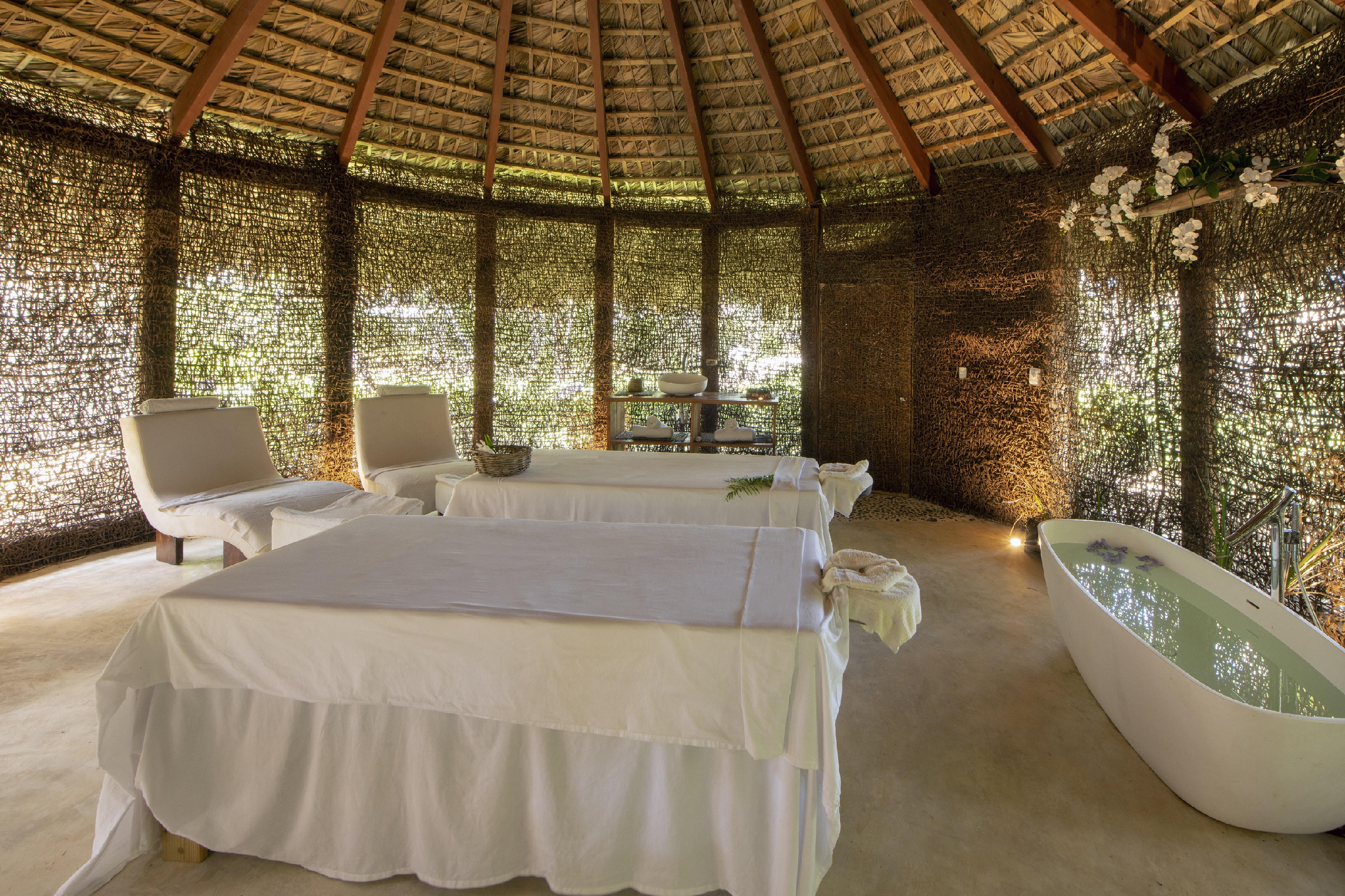 Viva V Samana By Wyndham, A Trademark Adults All Inclusive Лас-Терренас Екстер'єр фото Spa at the resort