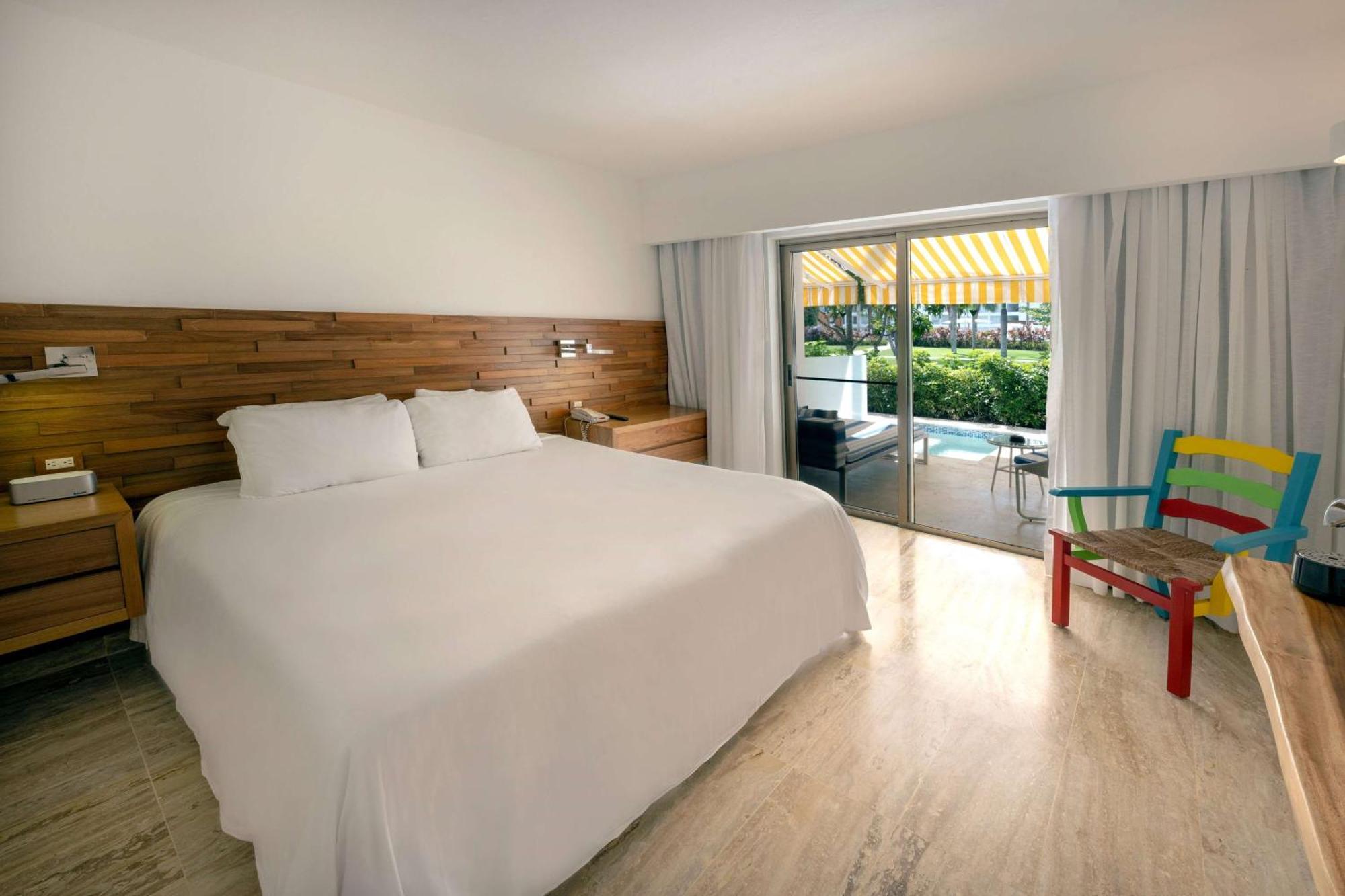 Viva V Samana By Wyndham, A Trademark Adults All Inclusive Лас-Терренас Екстер'єр фото