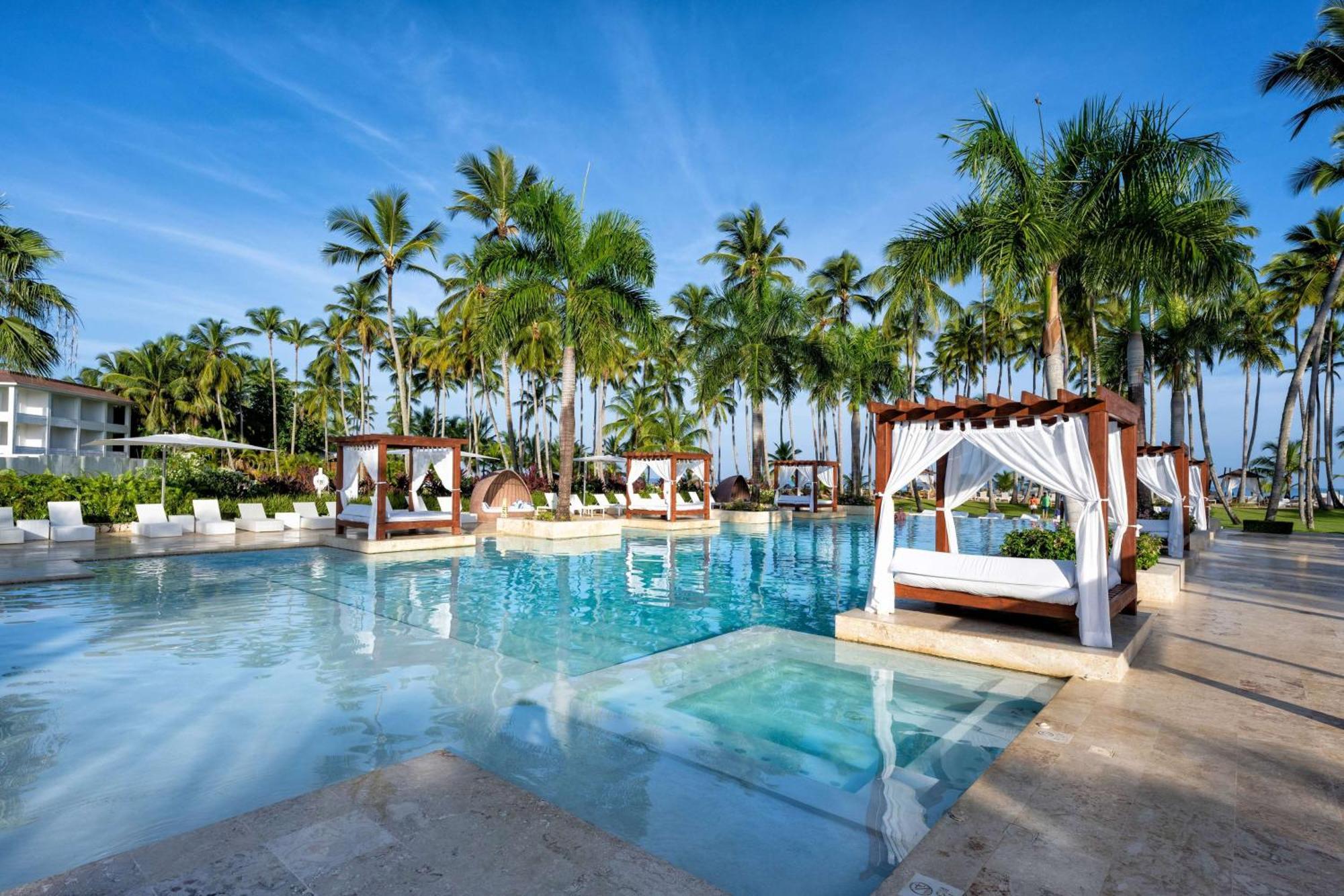 Viva V Samana By Wyndham, A Trademark Adults All Inclusive Лас-Терренас Екстер'єр фото Hard Rock Hotel & Casino Punta Cana